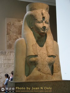 Egyptian sculpture of the goddess Hathor 18th Dynasty, about 1400 BC 